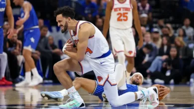 Landry Shamet exits with shoulder injury in scary Knicks scene