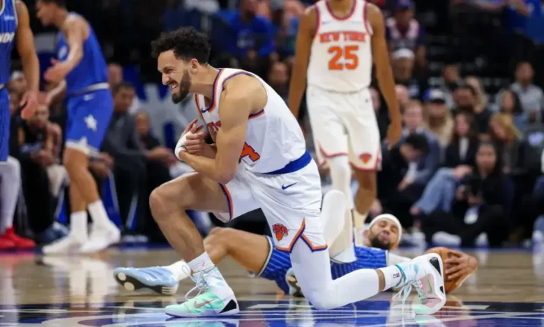 Landry Shamet exits with shoulder injury in scary Knicks scene