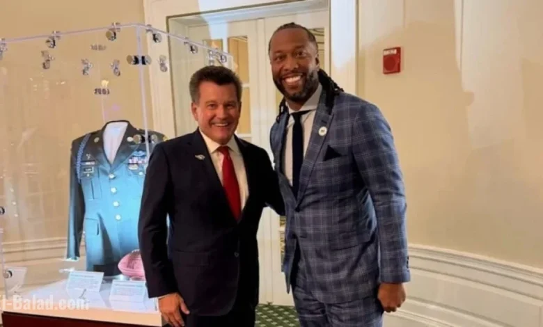 Larry Fitzgerald Receives Champion Award from Pat Tillman Foundation