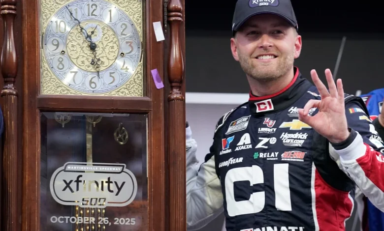 Larson aims to end 23-race losing streak in NASCAR finale, faces Briscoe, Byron and Hamlin for title