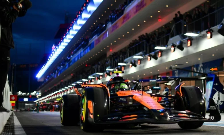 Las Vegas GP: Norris fastest in red-flagged FP2