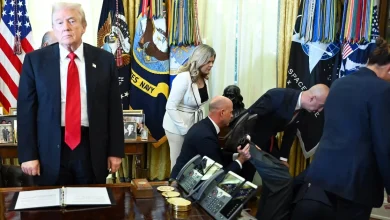 Lawrence O’Donnell: Photo of Trump guest collapsing in Oval Office is ‘emblematic of his administration’