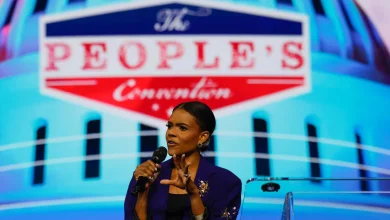 « Le couple Macron a commandité mon assassinat » : le nouveau délire complotiste de Candace Owens