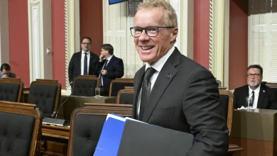 Le ministre Boulet veut tenter de mettre fin à la grève à la STM
