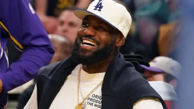 LeBron James expected to practice with Lakers Monday as season debut nears