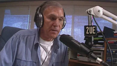 Legendary radio broadcaster John Laws to be farewelled at state funeral today