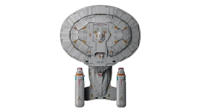 Lego boldly goes into the Star Trek universe with $400, 3,600-piece Enterprise-D