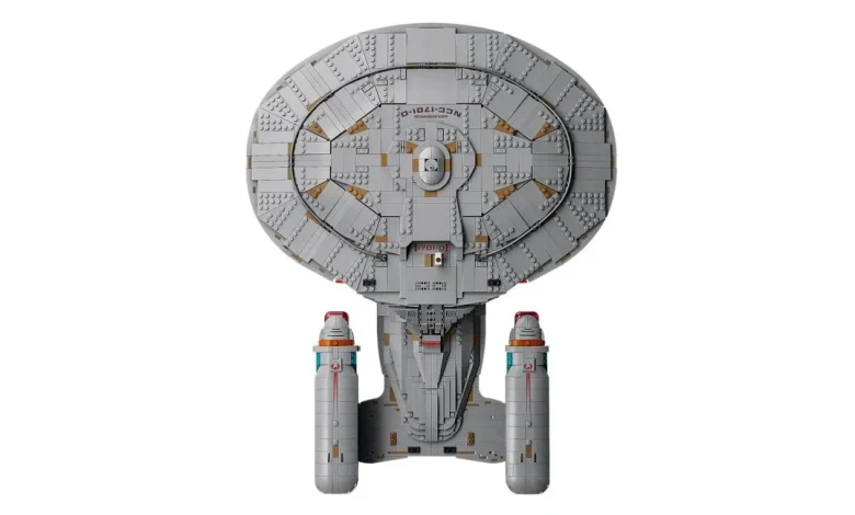 Lego boldly goes into the Star Trek universe with $400, 3,600-piece Enterprise-D