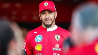 Lewis Hamilton invites “very jealous” Lando Norris to motorbike trackday