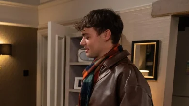 Lewis gets a very unexpected friend in Emmerdale after suffering panic attack