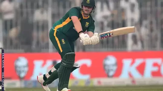 Lhuan-dre Pretorius, Moonsamy tons help South Africa A finish with a win
