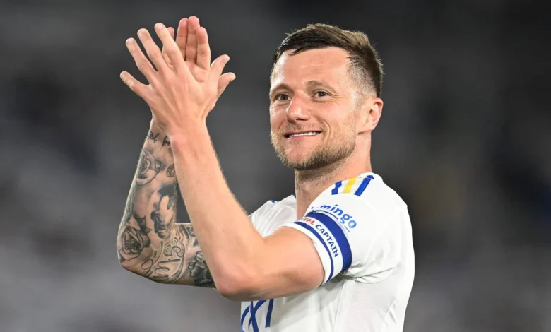 Liam Cooper interview: Ex-Leeds captain on life as an unemployed player - The Athletic