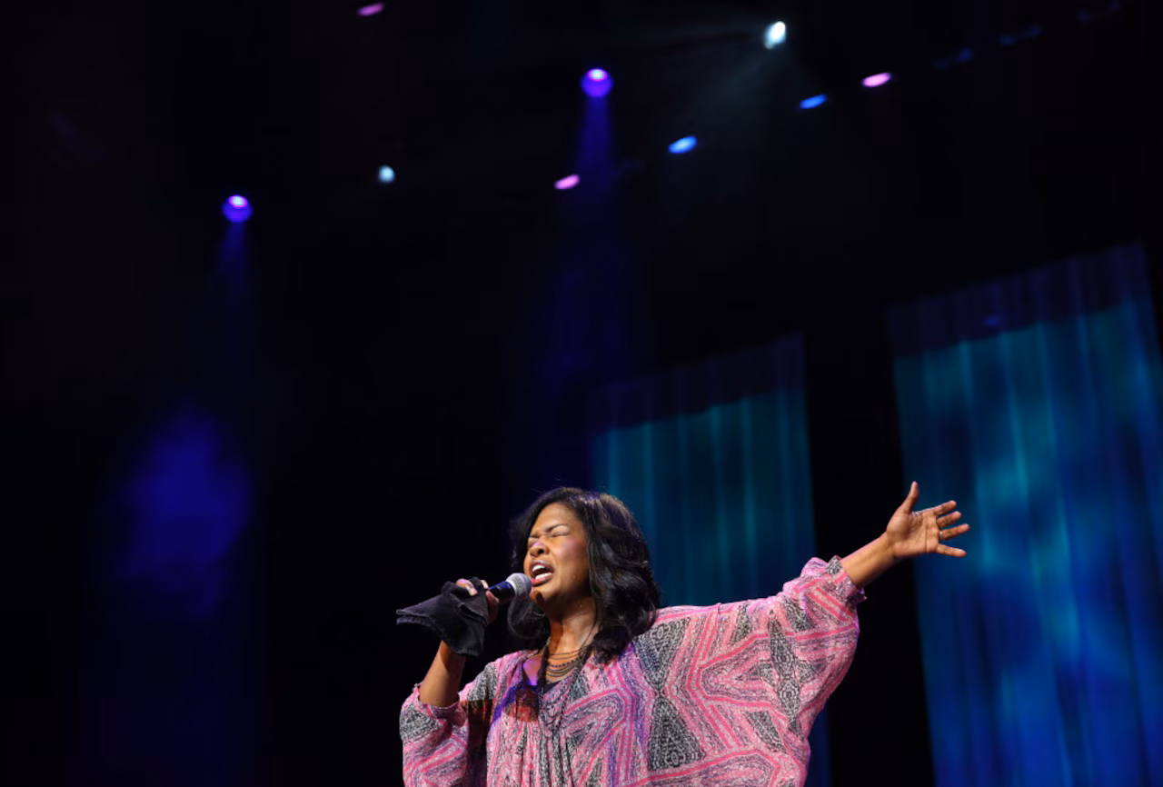 Lions announce 17-time Grammy winner as Thanksgiving national anthem singer