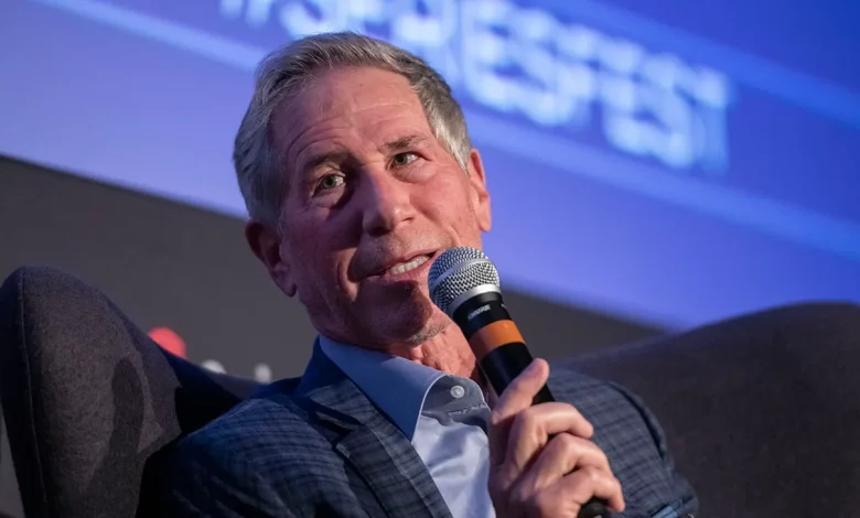 Lionsgate Shrinks Quarterly Loss After Starz Spin Off