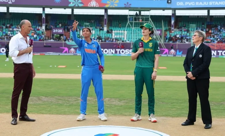 Live Cricket Update - IND-W vs SA-W Final - Live - India, South Africa battle for their maiden World Cup title