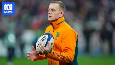 Live: Struggling Wallabies look to avoid unwanted history against France