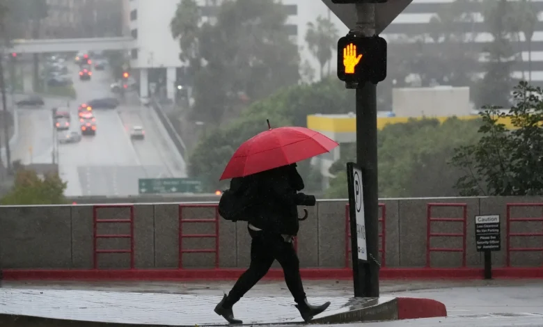 Live updates: Fourth storm of the week now in Southern California, raises flash flooding concerns
