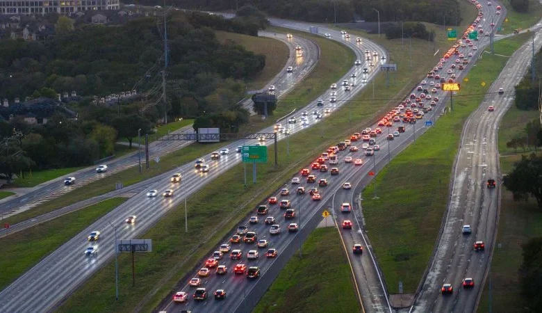 Live updates: Thanksgiving holiday travel and latest weather forecasts