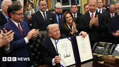 Live updates: US House votes to end longest government shutdown in history