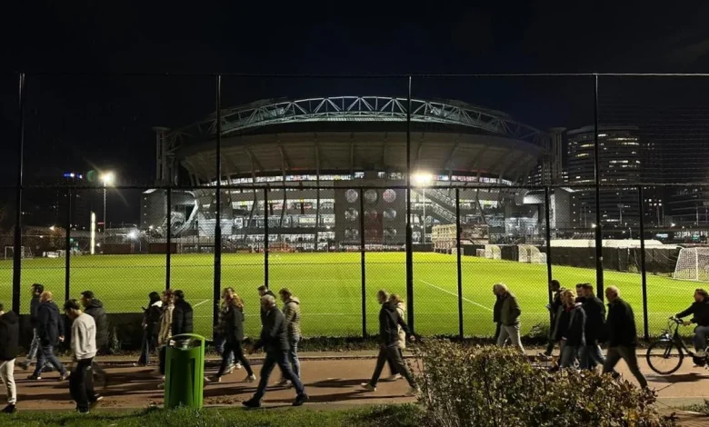 Liveblog: Opnieuw een afgang voor Ajax, hattrick Osimhen