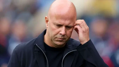 Liverpool dealt blow to January transfer fund as forward's move called off