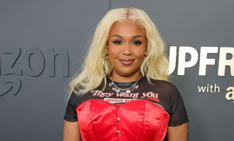 Lizzo Details Being “Deeply Suicidal” at Start of Her Weight Loss Journey