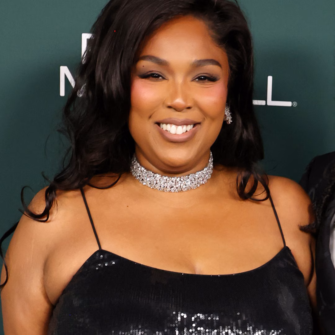 Lizzo and Boyfriend Myke Wright Have Rare Red Carpet Date Night