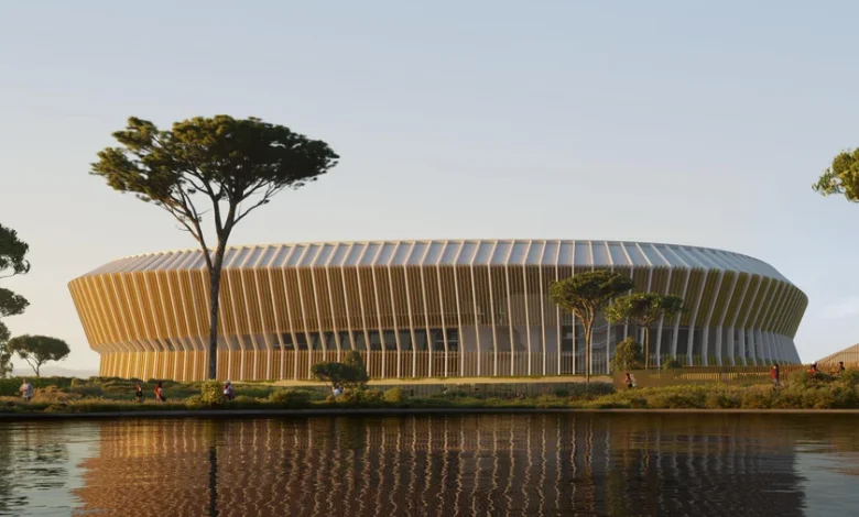 Lo stadio oltre il bosco