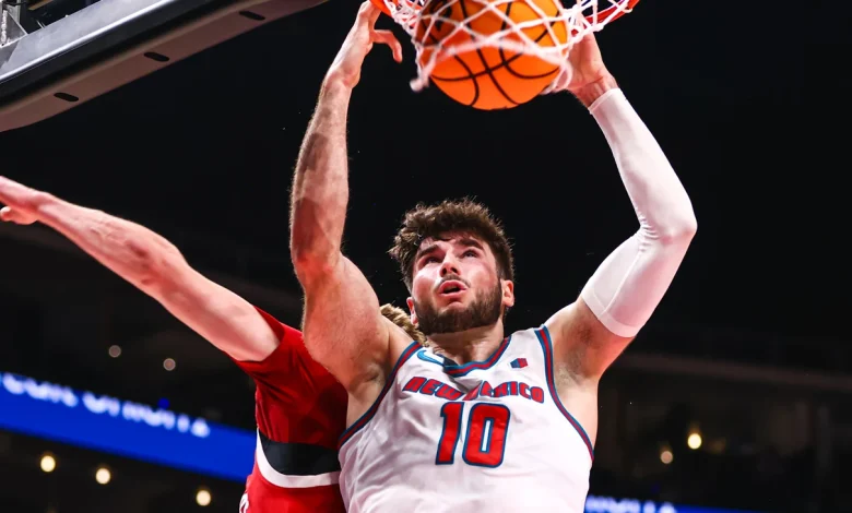 Lobos’ Comeback Falls Short Against Nebraska