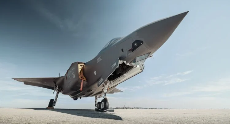 Lockheed Martin (LMT) Soars on Geopolitical Tailwinds and Record F-35 Deliveries