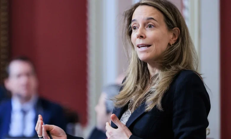 Loi 2 sur les médecins | Duranceau s’avance, puis se rétracte au sujet de primes