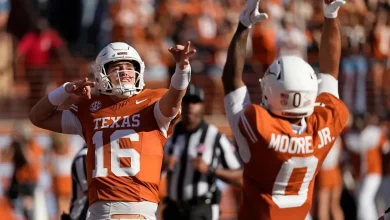 Longhorn Special? Texas' Arch Manning catches TD pass on trick play