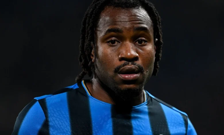 Lookman and ex-Premier League boss in spat