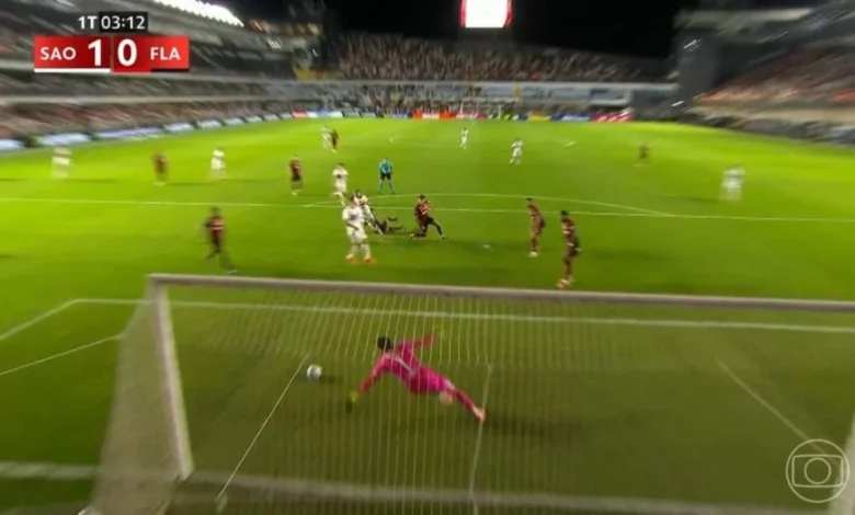 Luciano marca gol relâmpago para São Paulo; Flamengo ganha pênalti aos 4 minutos em duelo acirrado pela Sé ...