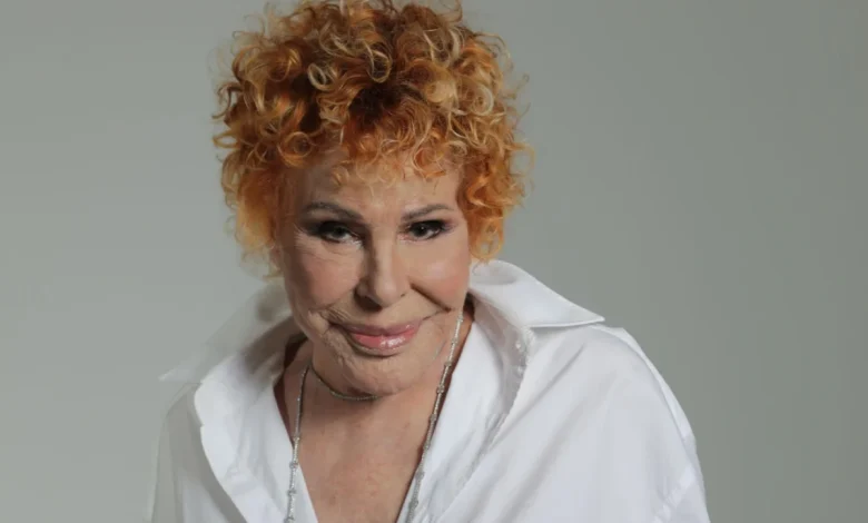 L'ultima intervista al Corriere di Ornella Vanoni: «Quando Paoli si sparò, andai da lui di notte. Ho avuto tanti uomini ma ne ho amati 4. E voglio decidere io quando andarmene»