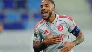 Lyon demolish Maccabi Tel Aviv 6-0 to go top of Europa League