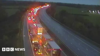 M1 closed in Leicestershire after lorry crash causes fire