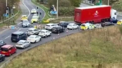 M6 traffic LIVE: Motorway closed after 'serious' crash involving pedestrian in Cheshire