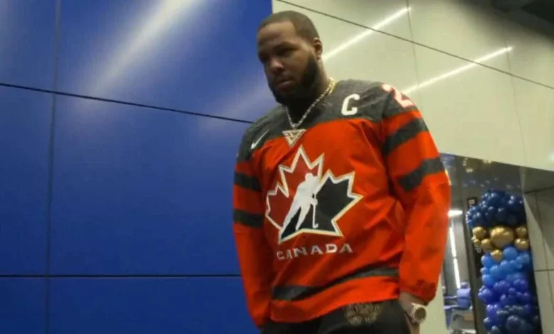 MLB en bref : Vladimir Guerrero Jr. honore Marie-Philip Poulin | Promotion pour Addison Barger