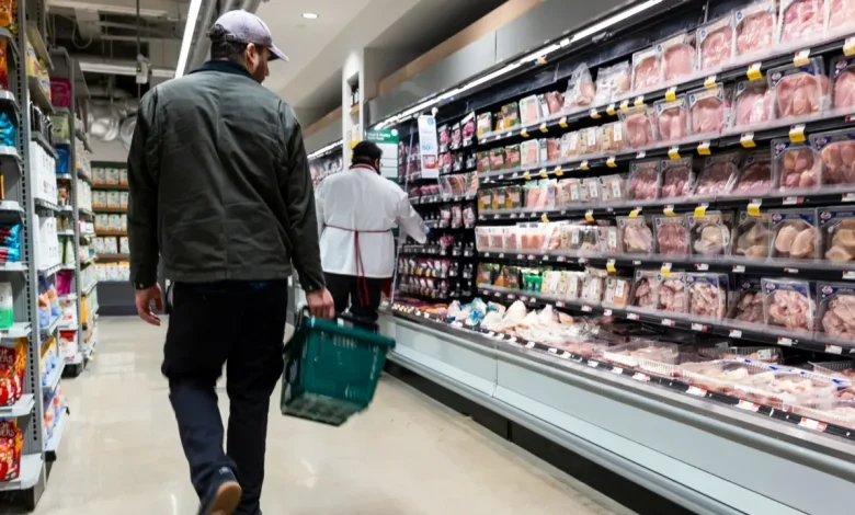 Major retailers and restaurants closing for Thanksgiving: Here’s where you can still shop or eat