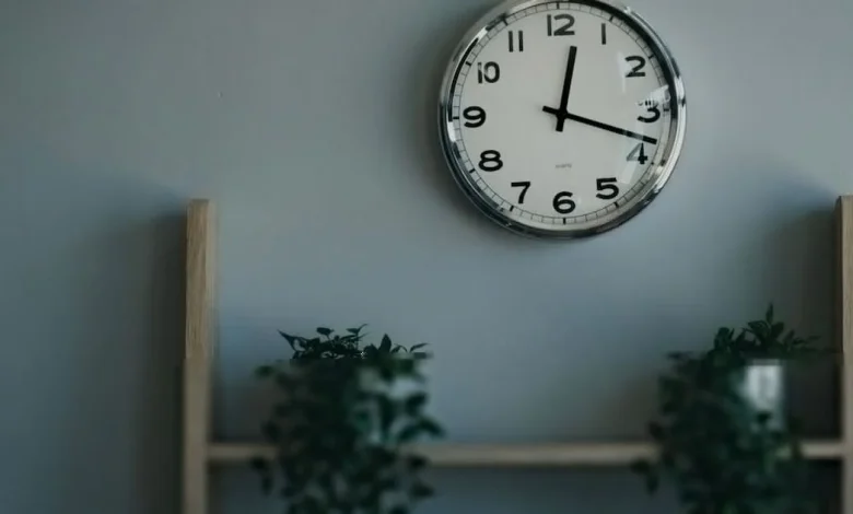 Mañana inicia el cambio de horario en la franja fronteriza de Baja California