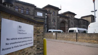 Manhunt for foreign prisoner after mistaken release from HMP Wandsworth