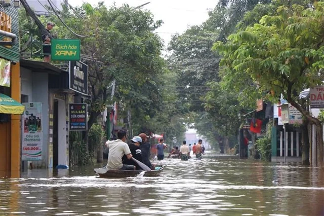 Many areas in Huế City remain heavily flooded
