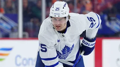 Maple Leafs' Brandon Carlo out day-to-day with lower-body injury