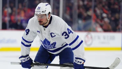 Maple Leafs place Matthews on injured reserve, activate Woll