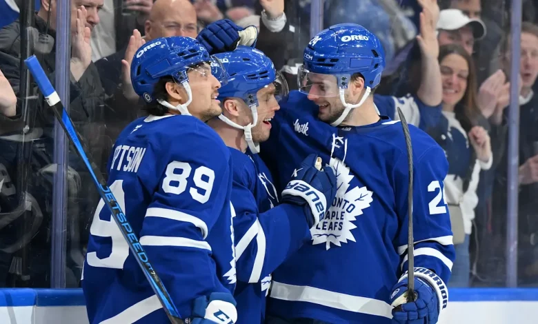 Maple Leafs should give this winger another shot on top line