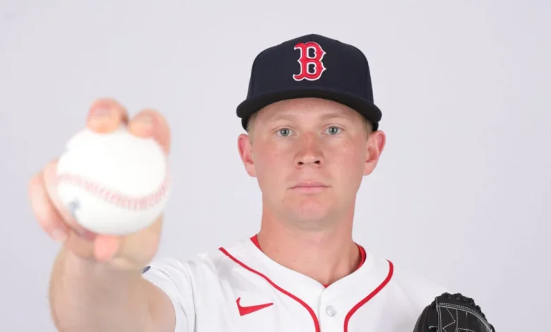 Mariners To Acquire Alex Hoppe