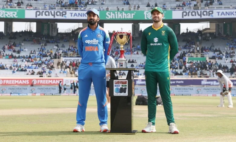 Markram-led SA opt to bowl; India pick Gaikwad