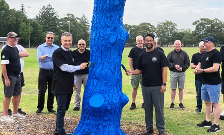 Maroubra tree gets new blue lease on life