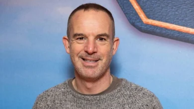 Martin Lewis says people who left uni in these years ‘owed hundreds’